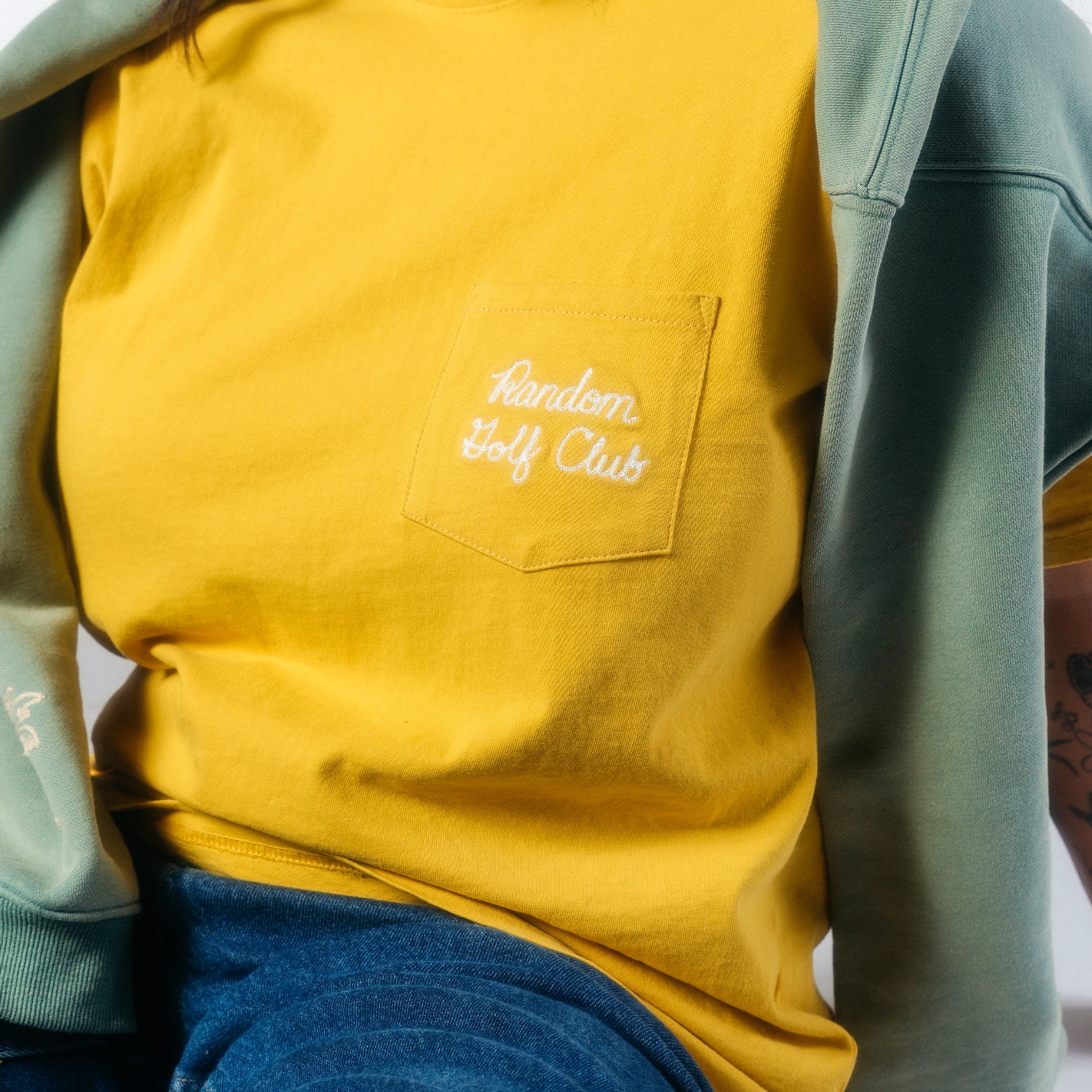 Chainstitch Clubhouse Pocket Tee (Senf)